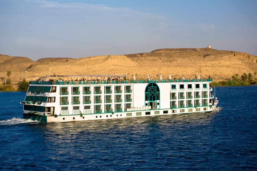 Une croisière sur le Nil en Égypte permet de découvrir les temples et constructions les plus importants du pays. © Tom, fotolia