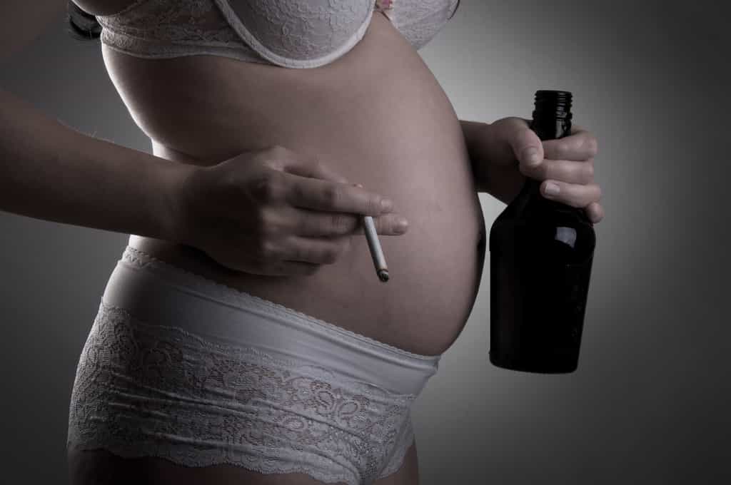 Alcool et tabac ne font pas bon ménage avec la grossesse. © Fotolia