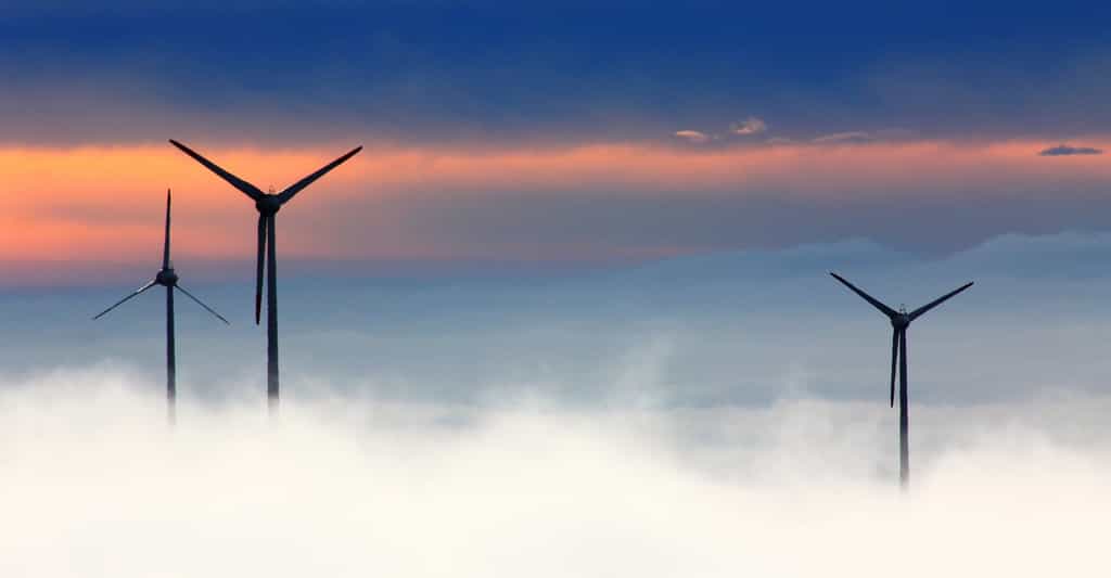 Une éolienne, c’est une dizaine de tonnes de matériaux composites par mégawatt, soit 8 % du poids total (hors fondations). © Oimheidi, Pixabay, CC0 Creative Commons