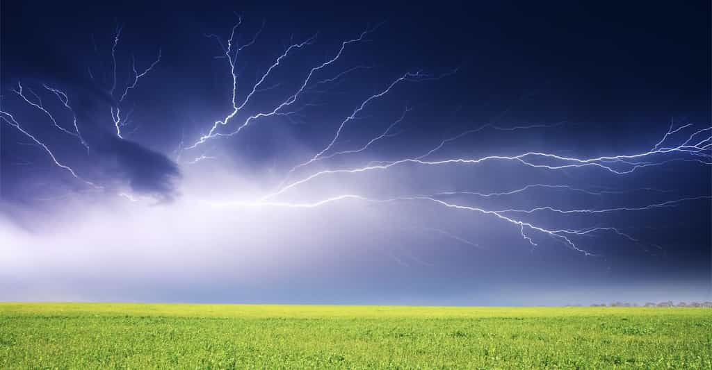 Environ 16 millions d’orages éclatent chaque année sur notre Planète. Le plus souvent en été. © Leonid Tit, Adobe Stock