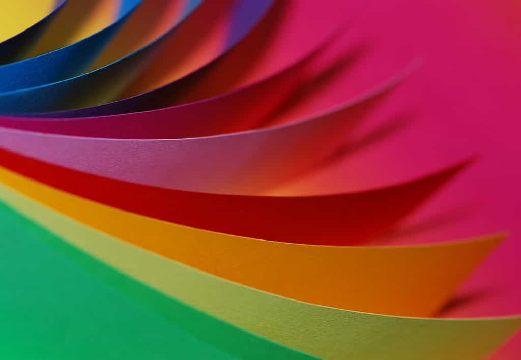Comment augmenter la résistance d'une feuille de papier. © Soorelis, Pixabay, DP