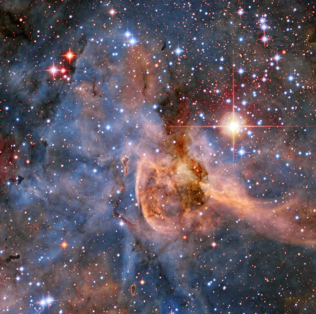 Pour sa première lumière, le télescope Europe de l'observatoire Speculoos de l'ESO nous régale avec une brillante image de la Nébuleuse de la Carène. C'est un chasseur d'exoplanètes habitables similaires à la Terre. © SPECULOOS Team/E. Jehin/ESO
