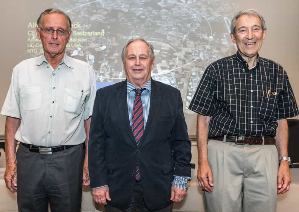 Peter van Nieuwenhuizen, Sergio Ferrara et Daniel Z. Freedman (de gauche à droite), photographiés au Cern en 2016 à l’occasion du 40e anniversaire de supergravity. © S Bennett, CERN