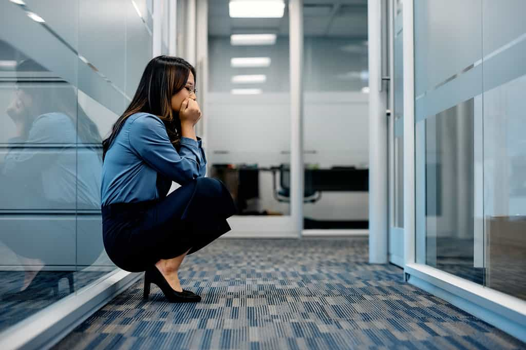 Les femmes seraient plus susceptibles que les hommes de souffrir du syndrome de l'imposteur. © Drazen Zigic, Getty Images