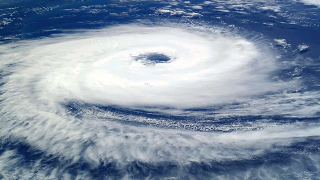 Image de l’ouragan Catarina, observé depuis l’ISS en 2004. © janeb13 / Pixabay