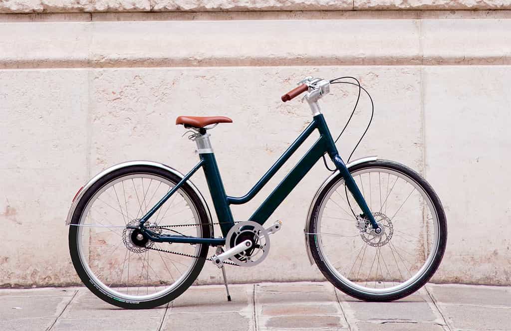 Le vélo électrique Voltaire mise sur un design très classique. © Voltaire