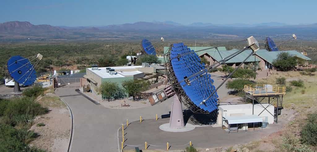 Une vue du réseau de télescopes de Veritas. © The Veritas Collaboration