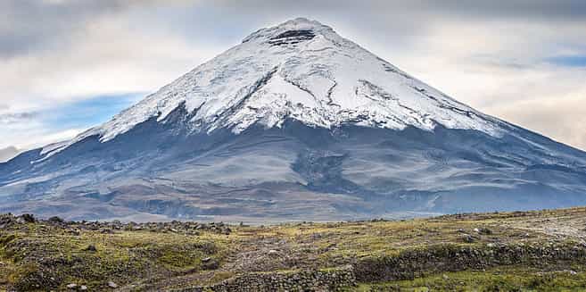 Situé au sud de la capitale Quito, en Équateur, le volcan Cotopaxi culmine à 5.897 mètres. © Simon Matzinger, Wikimedia Commons, CC by-sa 3.0
