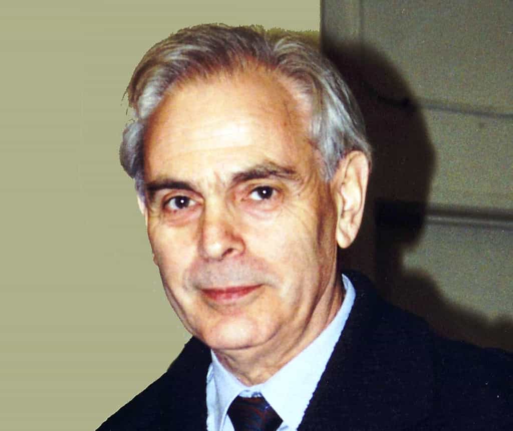 Lev Okun (1929-2015) est un physicien russe dont les travaux sur la physique des particules élémentaires sont bien connus. On lui doit le terme de hadron désignant toutes les particules composées de quarks et de gluons, comme les nucléons, les mésons et les hypérons. © SLAC, Cern
