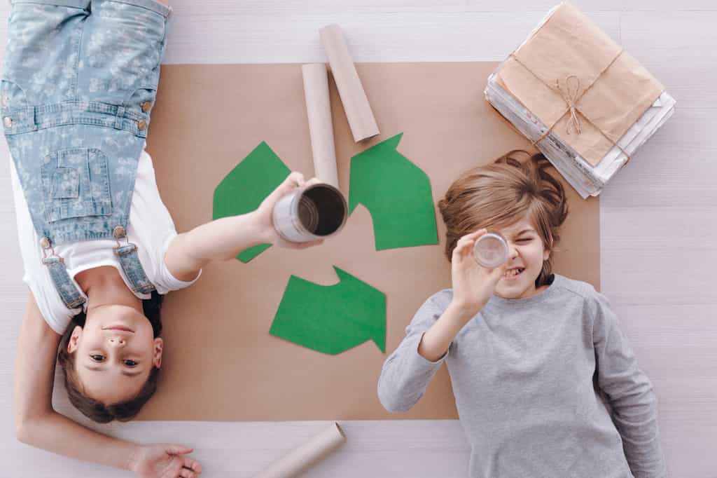 Comment trier correctement ses déchets papiers ? © Photographee.eu, Adobe Stock