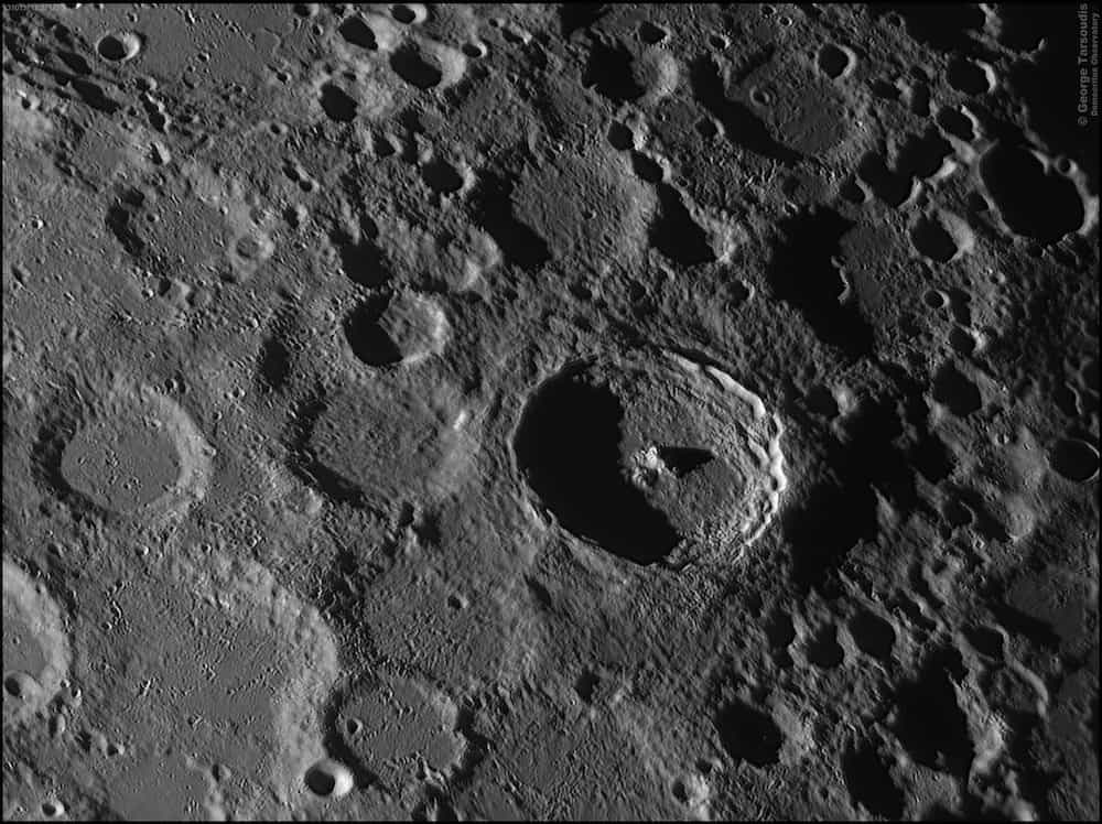 Cratères lunaires, dont le cratère Tycho