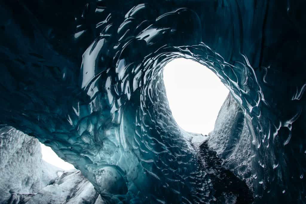 Vue de l'intérieur d'un glacier © Alexandra von der Esch, imaggeo.egu.eu, CC BY-NC-ND 3.0