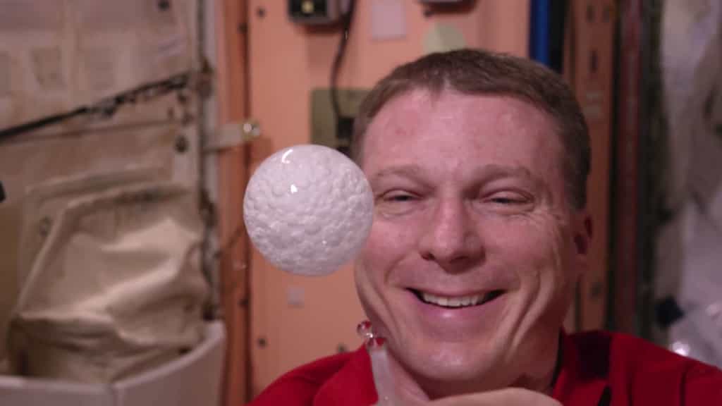 ISS : l’étonnante expérience d’un comprimé effervescent dissous en impesanteur