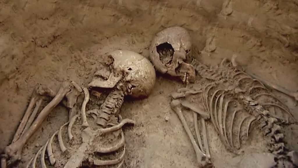 Les experts du passé : les sépultures de Gougenheim et leurs mystères