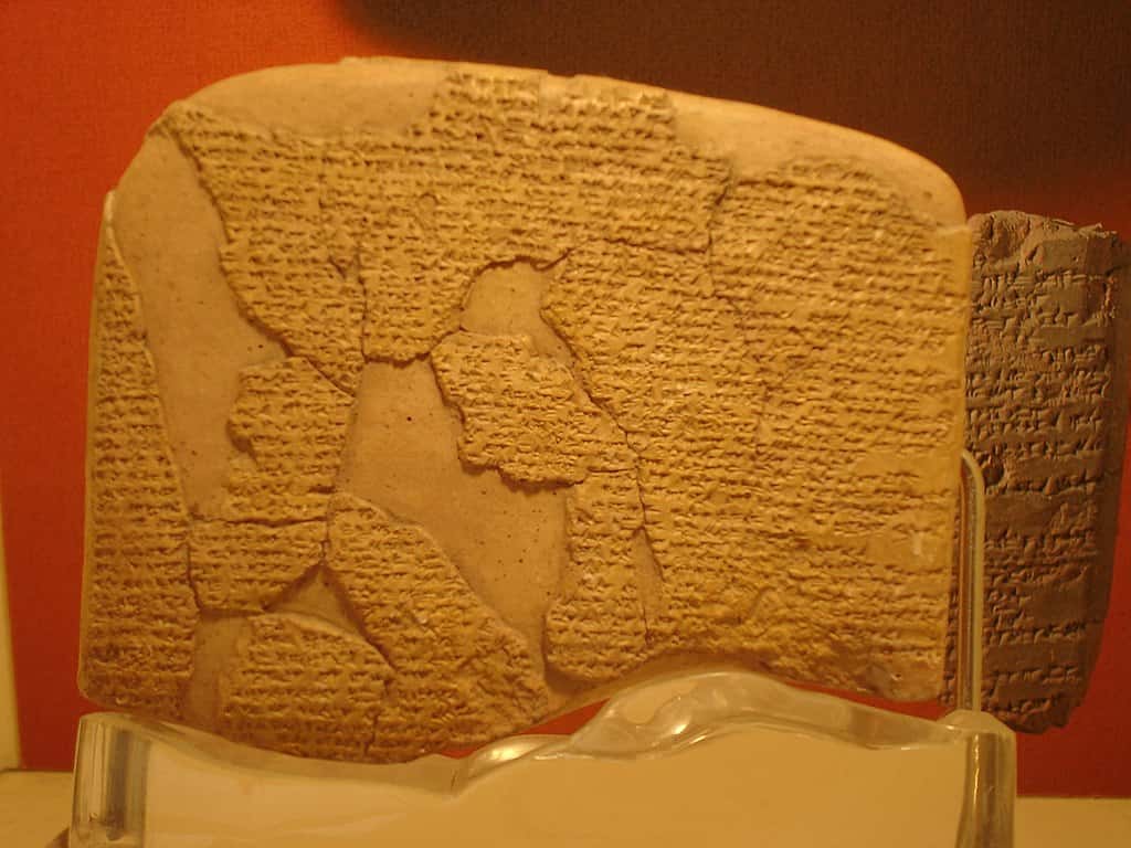Version hittite du Traité de fraternité entre Hattisili III et Ramsès II. © G. Dall'Orto, <em>Wikimedia Commons</em>