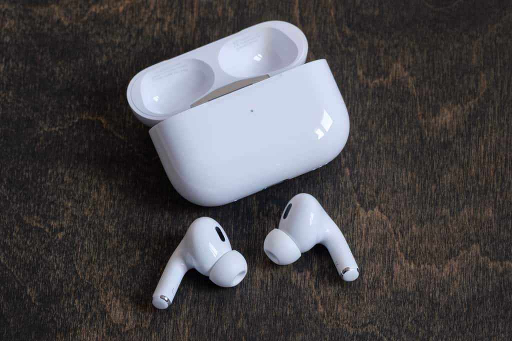 Découvrez notre sélection des AirPods incontournables en 2024 © nexusby, Adobe Stock