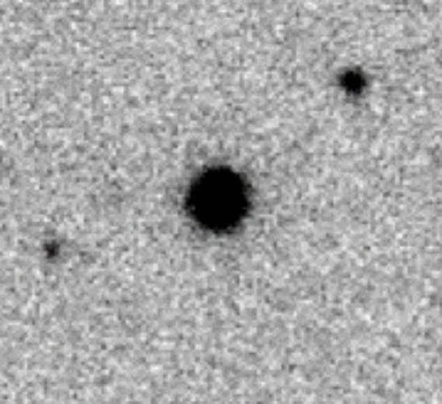 J2157* observé dans la bande i, correspondant à 783.5 nanomètres. © Christopher Onken <em>et al.</em>, ANU