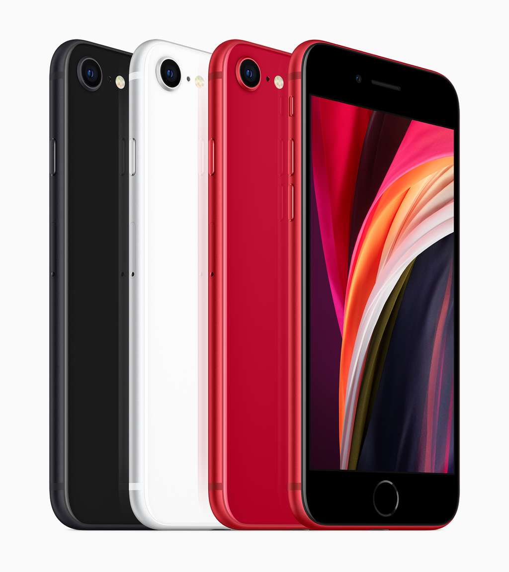 L'iPhone SE est proposé en quatre couleurs avec un point commun : une façade noire © Apple