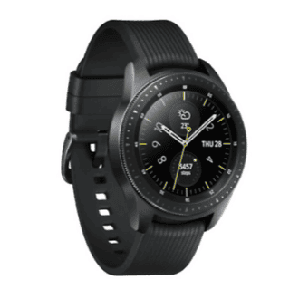 Concurrent direct des dernières Apple Watch, la Galaxy Watch reste plus abordable que les modèles de la marque à la pomme. © Samsung