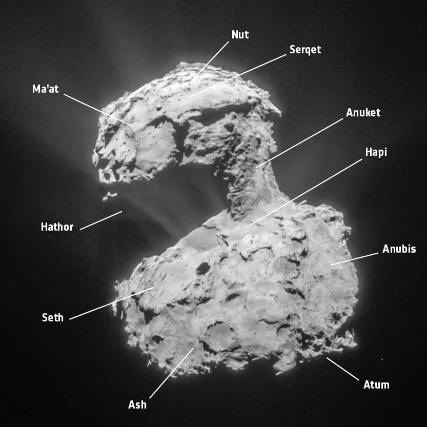 La comète Tchouri photographiée par la caméra de navigation de Rosetta, le 14 mars 2015, à 85,7 km de distance. La région Ma’at, où se posera Rosetta le 30 septembre, se situe sur le plus petit des deux lobes du noyau cométaire. © Esa, Rosetta, NavCam, CC BY-SA IGO 3.0