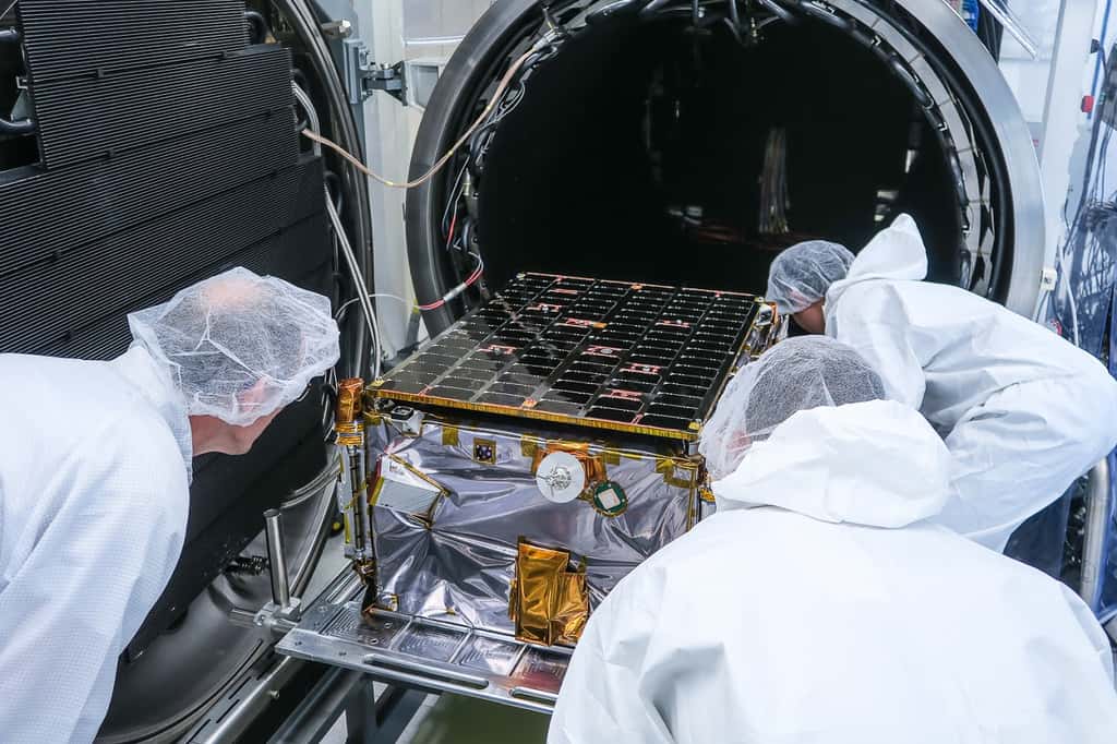 Les microsatellites de ICEYE, destinés à l’observation terrestre, ne pèsent pas plus de 85 kg. © ICEYE