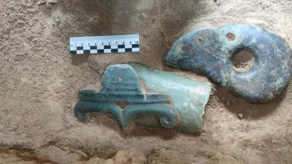 Les objets en jade retrouvés dans le nord de la Chine sont particulièrement bien préservés. © Inner Mongolia Institute of Cultural Relics and Archeology