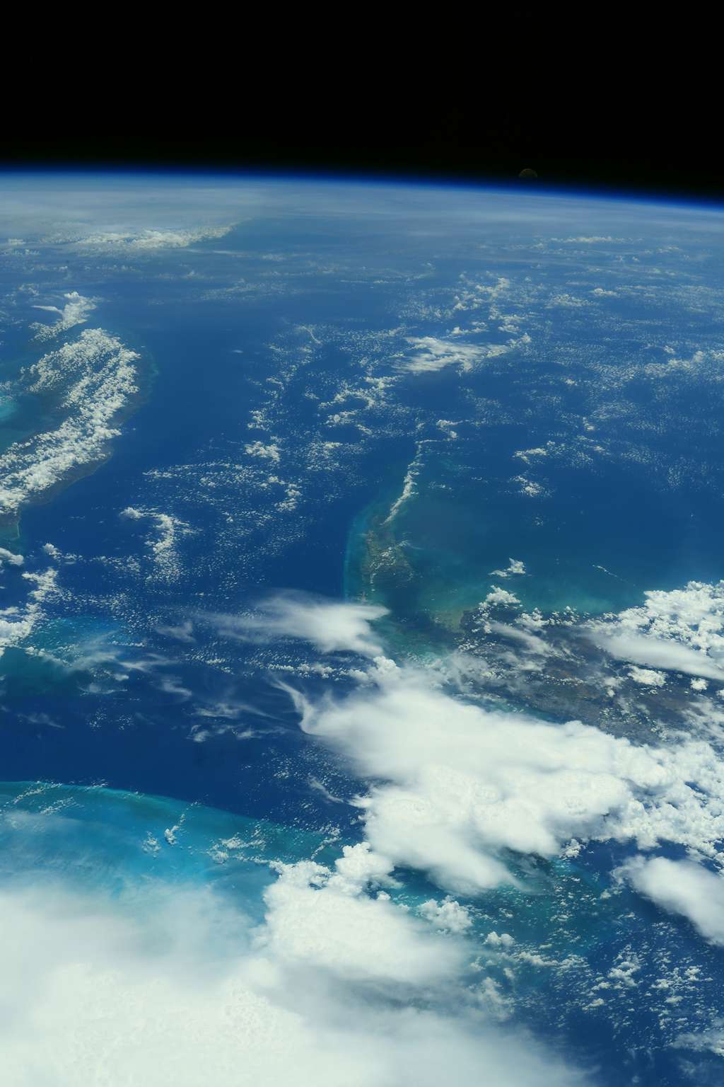 Les Bahamas, photographié par l'astronaute français, en juillet 2021. © Esa, Nasa, Thomas Pesquet