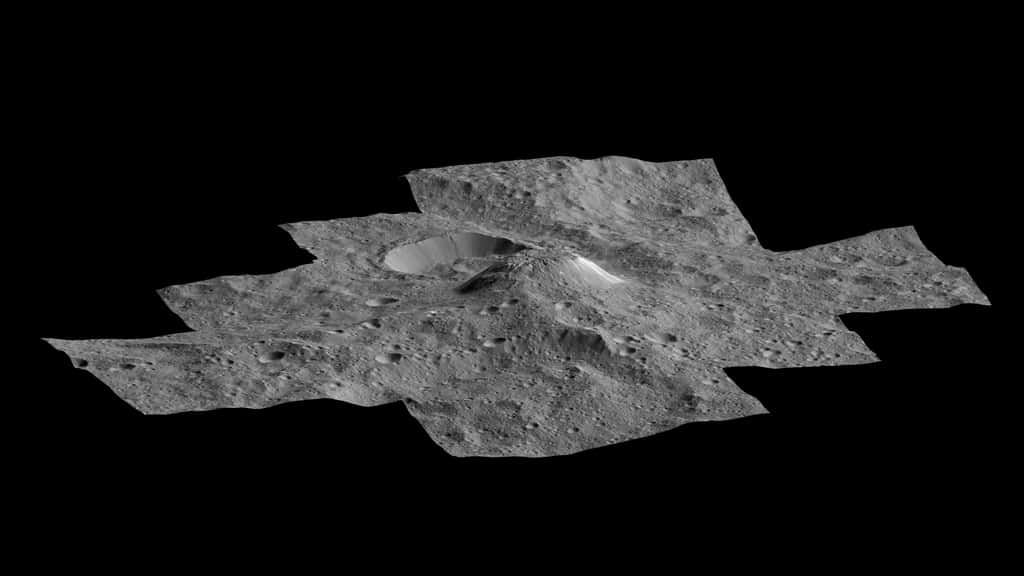 Vue tridimensionnelle du mont Ahuna. Vu de plus près, il a moins l’aspect d’une pyramide qu’observé à plus grandes distances. © Nasa, JPL-Caltech, UCLA, MPS, DLR, IDA,PSI