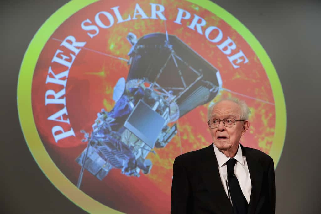 L’astrophysicien Eugene Parker, grand spécialiste du Soleil, honoré de son vivant par le nom de baptême de la sonde spatiale qui ira s’en approcher comme jamais. © Scott Olson, Getty Images North America, AFP