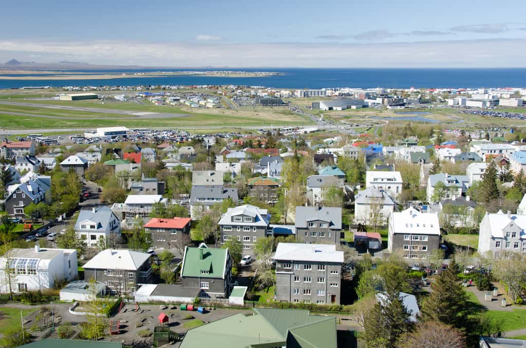Reykjavik, en Islande, est la ville qui offre le plus d’espaces verts par habitant. © Wendy, Flickr