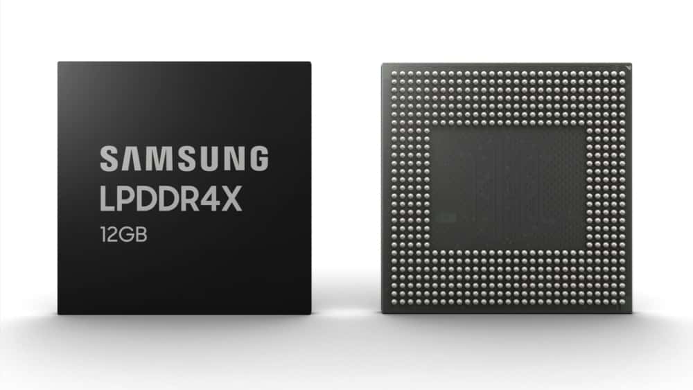 Gravée en 10 nm, cette puce est deux fois plus fine que les composants actuels. © Samsung