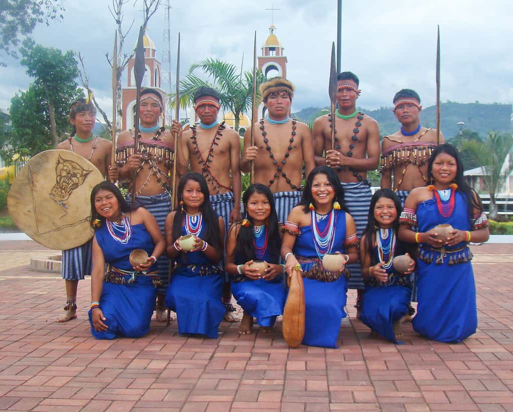 Les Shuars continuent de défendre et de perpétuer leurs traditions en Amérique du Sud de nos jours. © Jlh249