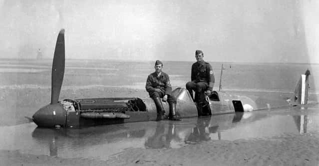 Pendant 40 ans, un Spitfire gisait enseveli sur une plage de Dunkerque. Restauré, il était mis en vente aux enchères à 2,5 millions de livres en 2015. © SWNS