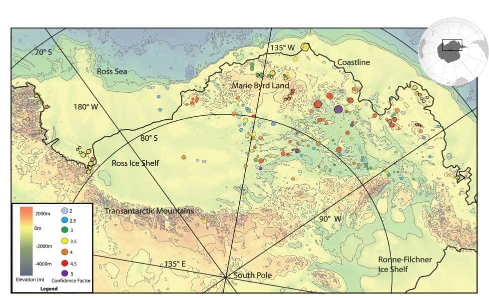 La carte des volcans nouvellement découverts, indiqués par des cercles colorés. Le tracé noir représente la côte et les couleurs l'altitude, ou la profondeur. Les couleurs des cercles indiquent le degré de confiance dans l'existence du volcan considéré, sur une échelle de 2 à 5. © Maximillian van Wyk de Vries <em>et al.</em>, <em> Geological Society of London </em>