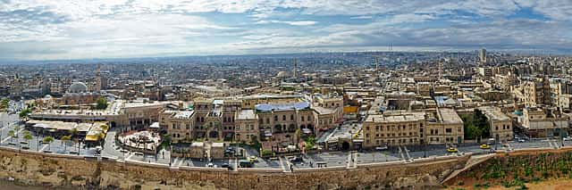 L’ancienne ville d’Alep, le centre historique de la ville actuelle, est classée au Patrimoine mondial de l’Unesco. © Craig Jenkins, Wikimedia Commons