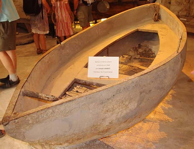 La barque de Joseph Lambot, réalisée en 1849, est considérée comme la première structure en béton armé de l'histoire. © Jorune, Wikimedia Commons, CC by-sa 3.0