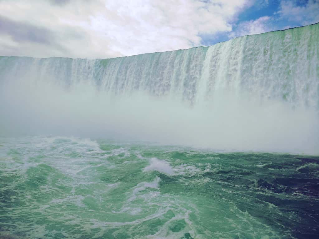 La remise en eau de la Méditerranée s'est effectuée très rapidement (ici les chutes du Niagara). © PxHere