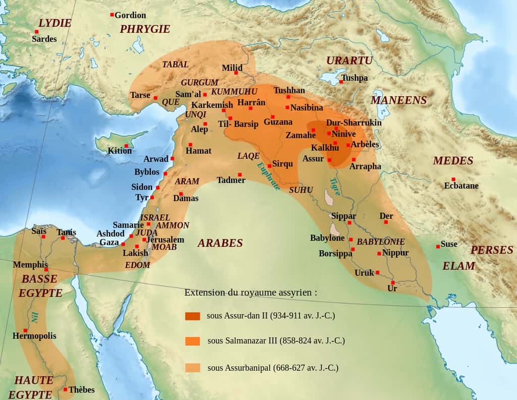 L'extension de l'empire assyrien peut être découpée en trois phases. La troisième phase signe la conquête de Babylone. © Zunkir, Wikimedia Commons, CC by-sa 3.0