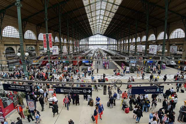 Les gares parisiennes concentrent près de 20 % du nombre total d’arrêts cardiaques dans la capitale. © Lucien Manshanden, Flickr, CC by-nc-sa 2.0