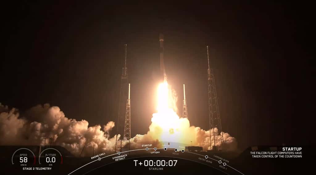 Décollage éblouissant du lanceur Falcon 9 pour la mission Starlink le 24 mai 2019. © SpaceX