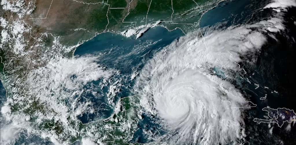 L'ouragan Ian est passé du stade de tempête tropicale à ouragan majeur en l'espace de 2 jours. © NOAA