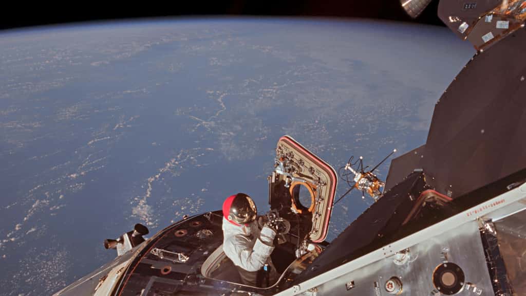 Les astronautes d'Apollo 9 sont restés en orbite autour de la Terre pour préparer la voie aux prochaines missions à destination de la Lune. © Images Nasa/JSC, Retraitements Olivier de Goursac. Tous droits réservés