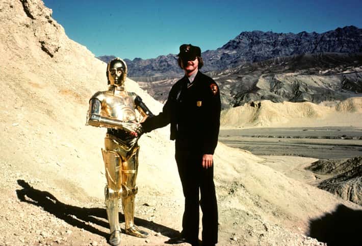 Avec C3PO de Star Wars, Lucas met en scène un androïde de métal timoré et donc aisément acceptable pour le grand public. © Wikimedia Commons