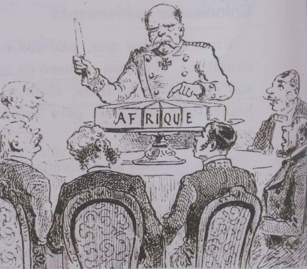 Caricature de la Conférence de Berlin de 1885 : le chancelier Bismarck découpe le "gâteau africain" entre les différents pays européens ; sous-titre "à chacun sa part si l'on est bien sage". Journal <em>L'Illustration, </em>1885. © Wikimedia Commons, domaine public.