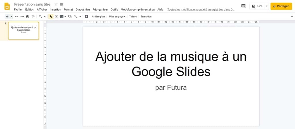 Allez sur la diapositive sur laquelle vous voulez ajouter un morceau. © Google Inc.