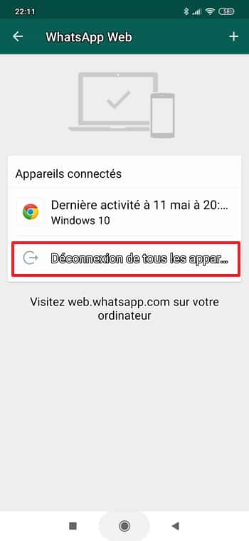 Appuyez sur « Déconnexion de tous les appareils » pour fermer toutes les sessions actives de WhatsApp Web. © Facebook