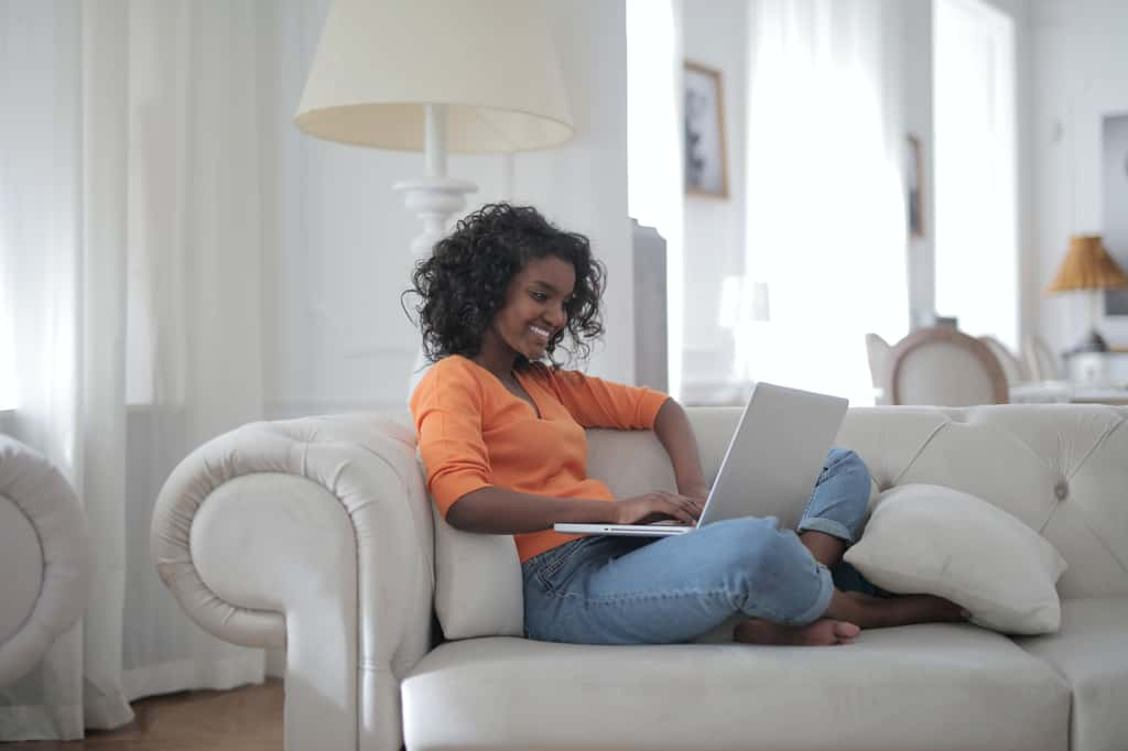 Bouygues Telecom casse le prix de la Bbox fit pour la rentrée © Andrea Piacquadio, Pexels