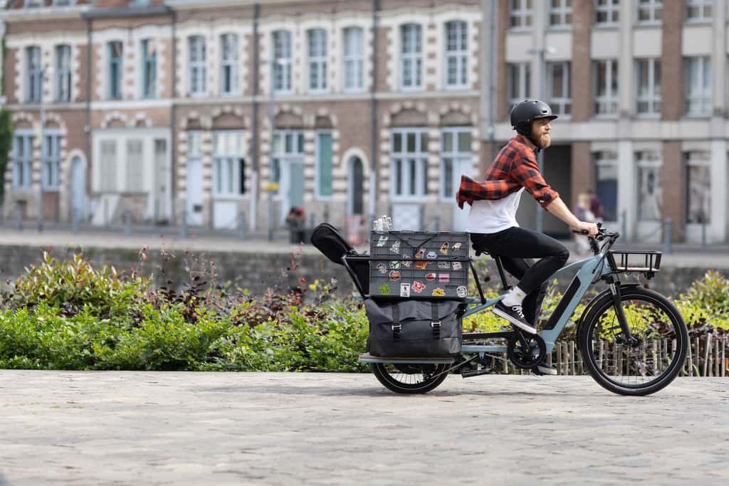 Jusqu'à 2 000 € de bonus écologique pour l'achat d'un vélo cargo. © Decathlon, ELOPS Velocargo R900E