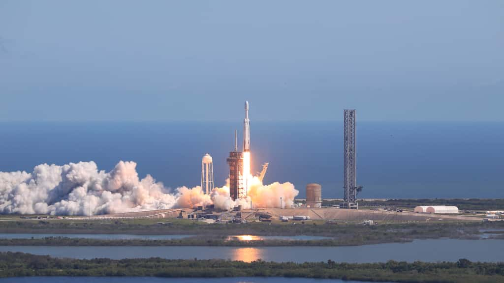 Décollage d'Europa Clipper, à bord d'un Falcon Heavy de SpaceX, à destination du système jovien. © Nasa, Kim Shiflett