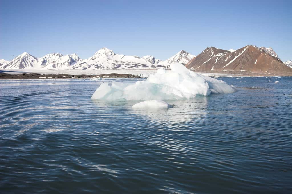 En mars 2022, les températures aux pôles atteignaient 30 °C de plus que les moyennes de saison. © Incredible Arctic, Adobe Stock. © Incredible Arctic, Adobe Stock